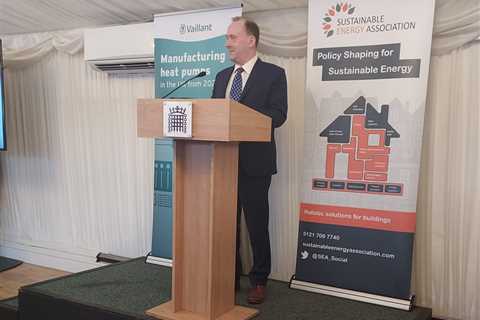 Lord Callanan committed to “gradual” heat pump transition