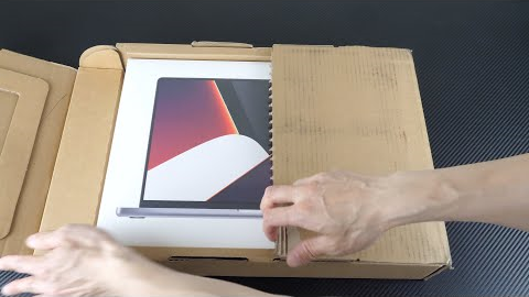 Macbook pro M1 Max Unboxing