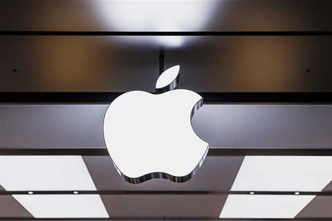 Apple Workers at Maryland Store Vote to Unionize, a First in the U.S.