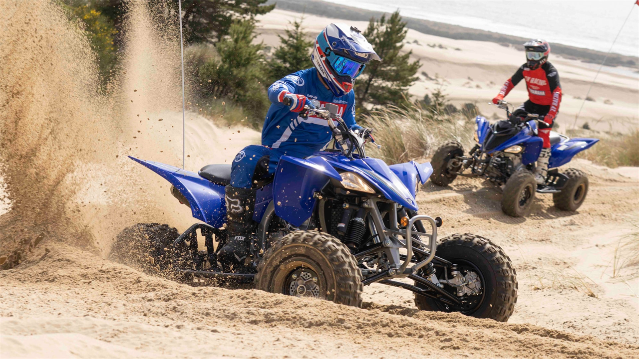 Shredding the Oregon Dunes With the Yamaha YFZ450R and Raptor 700R ATVs