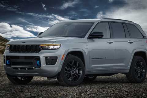 2023 Jeep Grand Cherokee 4xe 30th Anniversary Edition Celebrates Without Breaking a Window