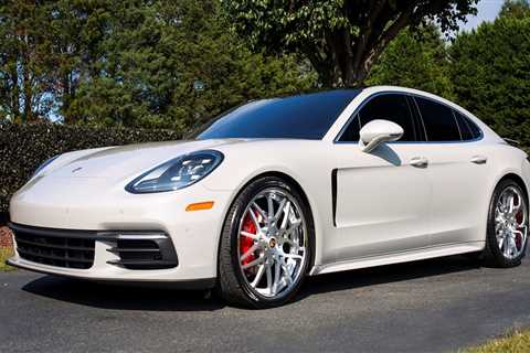 2020 Porsche Panamera Review - The Perfect Combination of Power and Luxury