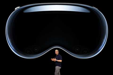 Can Apple Take the Metaverse Mainstream?