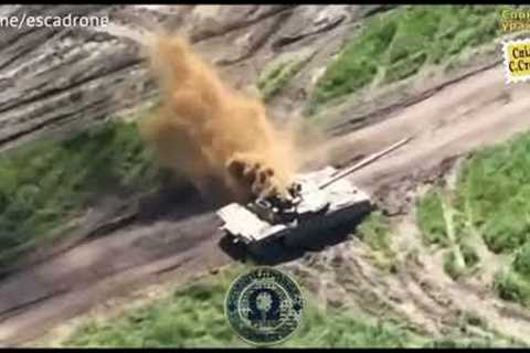 Ukraine war footage, Ukrainian Cheap FPV drone destroys a Russian T 80 Tank,