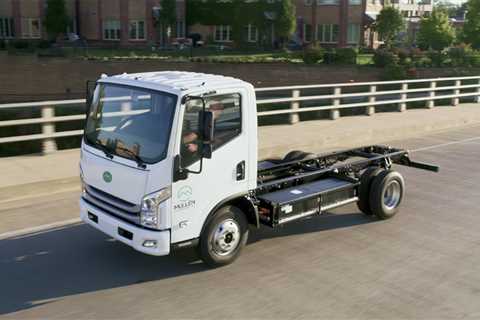 Mullen to sell 250 Class 3 electric trucks to leasing firm