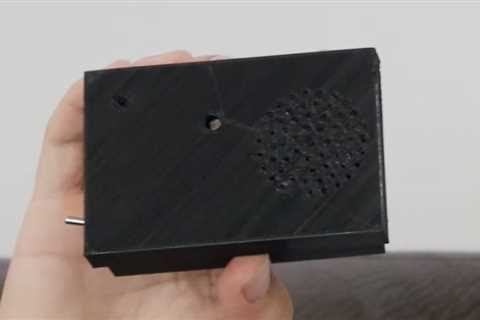 Arduino-powered pickpocket trap catches thieves red-handed