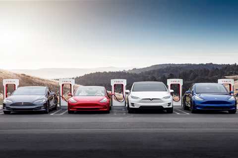 Report: Ford and GM EV strategies solid, but Tesla will stay top seller