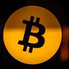 Fidelity, Invesco, VanEck, and WisdomTree refile for a spot bitcoin ETF with Coinbase as market..