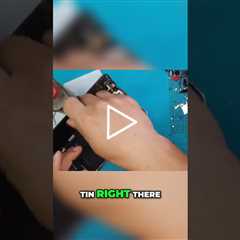 Mastering 90 Degree Angles Display Lifting Techniques [IPHONE 14 PRO MAX] | Sydney CBD Repair Centre