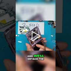 iPhone Repair: Battery & Wireless Charging Module Removal [GALAXY Z FLIP 4] | Sydney CBD Repair