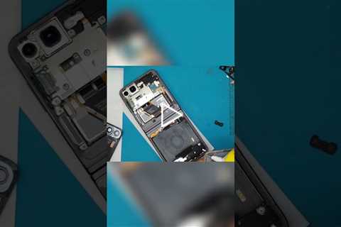 Global Solutions: Fast Fixes for Our Clients [GALAXY Z FLIP 5] | Sydney CBD Repair
