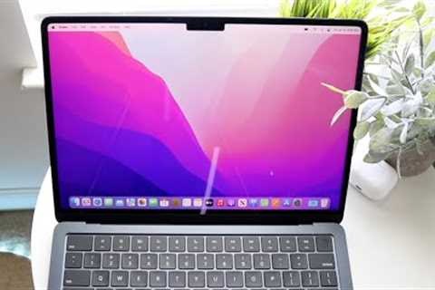 M2 MacBook Air In 2025! (Still Worth Buying?) (Review)