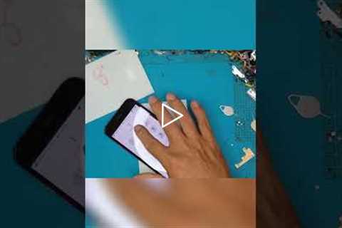 iPhone Touchscreen Test: Still Responsive After All This Time [IPHONE 8] | Sydney CBD Repair