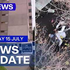 Man dies whilst in custody; Stabbing Chaos outside shopping centre | 9 News Australia