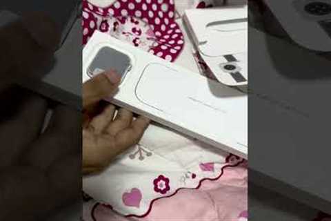 Unboxing Apple Watch SE 2 #applewatch #ios #apple #shorts