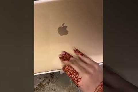 MacBook Air unboxing 💻🩷 #MacBook #apple #unboxingshorts #unboxing