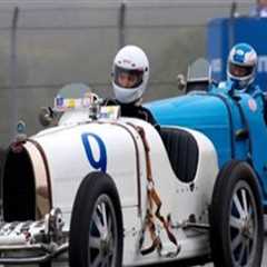 The Role of Vintage Car Racing in Preserving Classic Automobiles